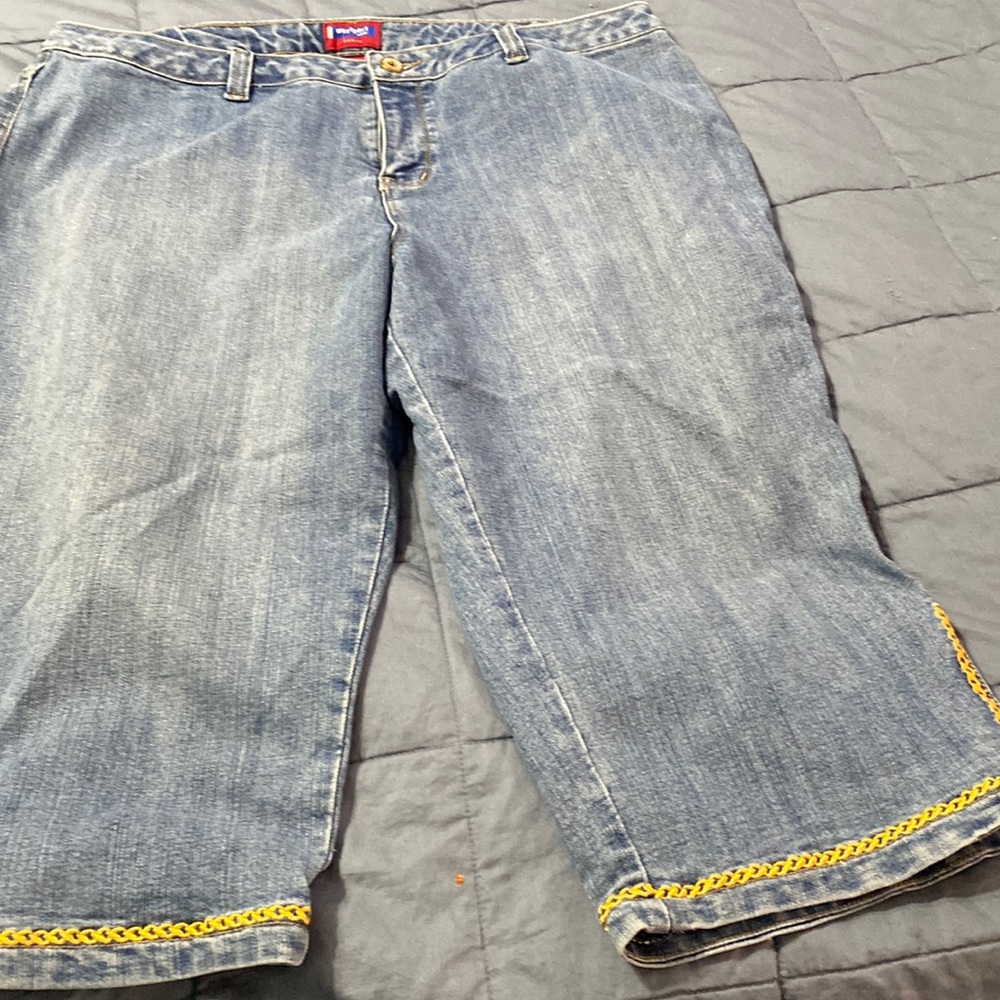 Demin capri’s